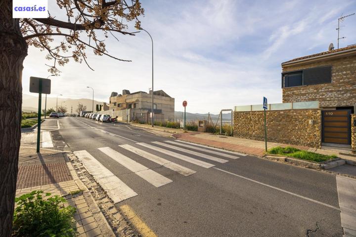 Construye la casa de tus sueños en el Serrallo photo 0