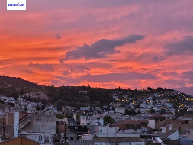 Ático Premium en pleno corazón de Granada. Lujo, comodidad y vistas inigualables. photo 0