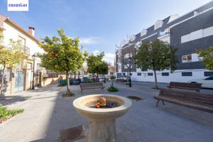 Apartameno de dos dormitorios en La Zubia. photo 0