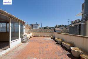EN VENTA PISO EN GRANADA CENTRO CON TERRAZA EN GANIVET photo 0