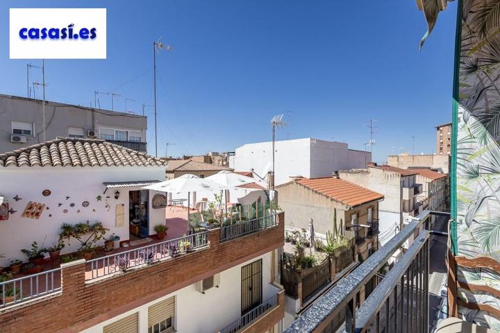 ✨ **Gran oportunidad en el Zaidín** ✨Piso en cuarta planta con ascensor y haciendo esquina. photo 0
