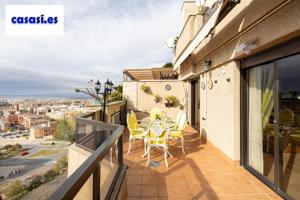 ATICO DUPLEX, 4 DORM, 3 BAÑOS, GARAJE CERRADO PARA DOS COCHES, VISTAS ESPECTACULARES JUNTO BOLA DE ORO Y C.C SERRALLO photo 0