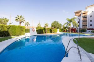 Piso En venta en Playa Granada, Motril photo 0
