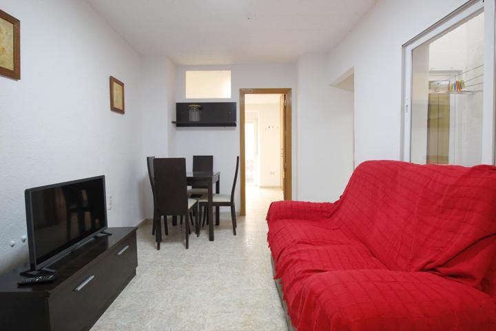Rfª B5905J1 - OPORTUNIDAD. Piso amueblado de 3 dormitorios en el centro de Granada. photo 0