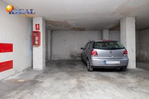 GRAN OPORTUNIDAD DE COMPRA ¿Cansado de dar vueltas sin encontrar aparcamiento?  ¿Buscas hacer una p photo 0