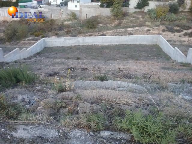 PARCELA 502 M2 EN P-12 LA ZUBIA photo 0