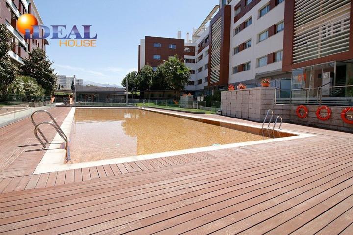 B6090J1. Precioso piso de 2 dormitorios en el Campus de la Salud con garaje. photo 0