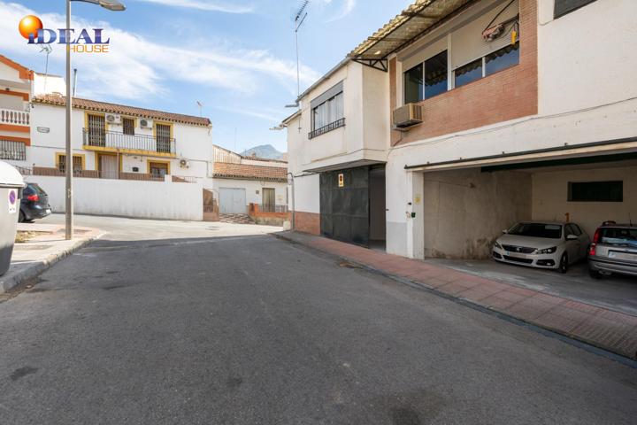 Casa En venta en Pinos Puente, Pinos Puente photo 0