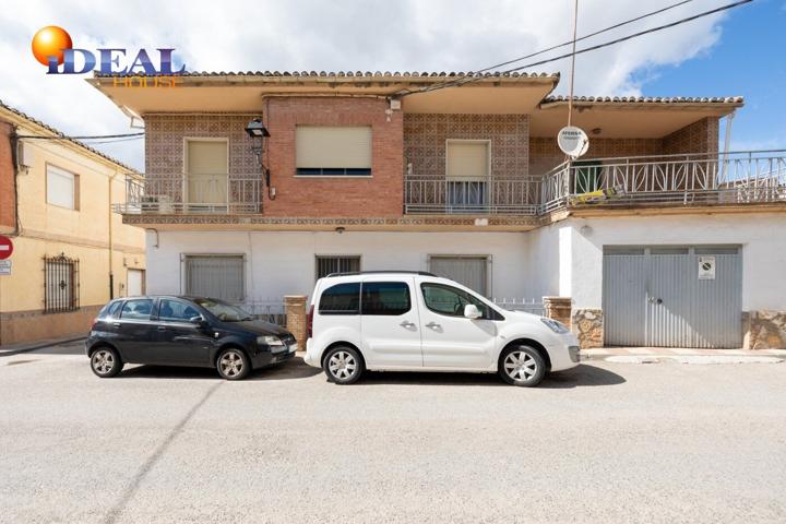 CASA A REFORMAR EN EL CENTRO DE ALFACAR photo 0