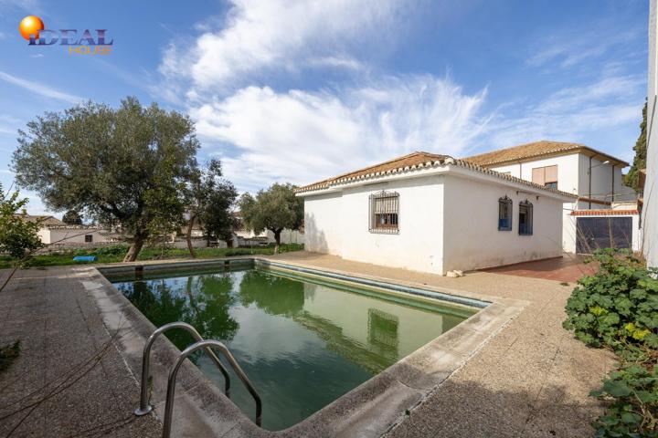 CASA EN PLANTA BAJA CON TERRENO EN ALBAYCÍN photo 0