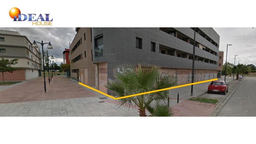 LOCAL DE 830 M2 CON PERFECTA UBICACIÓN DE SANTA FÉ photo 0