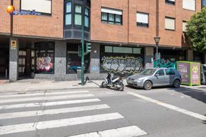 Amplio local comercial en Camino de Ronda photo 0