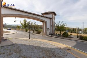 Terreno urbano de 1600 metros unifamiliar para realizar hasta 6 viviendas photo 0