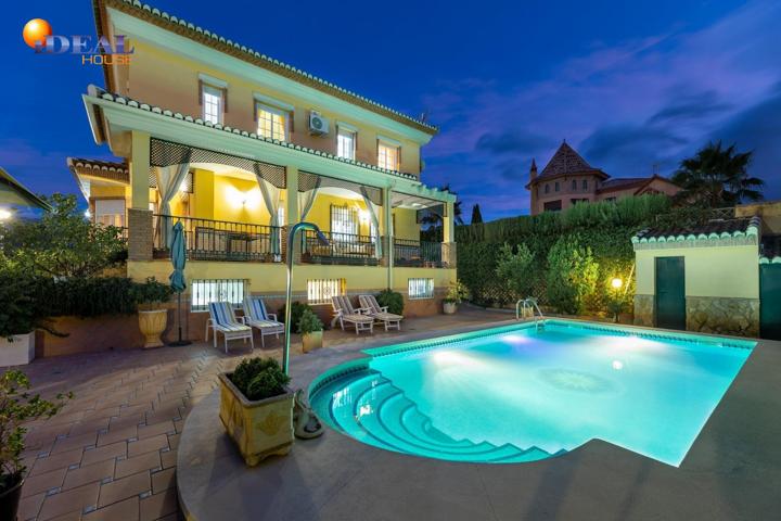 Bonito Chalet en Santa Marta, Gójar. photo 0