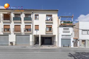 Piso con terraza privada de 51 m² en Los Ogíjares . photo 0