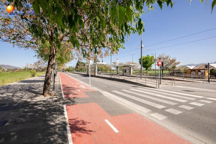 ¡Gran oportunidad en Maracena, Granada! Parcela con parte urbana y parte rústica. photo 0