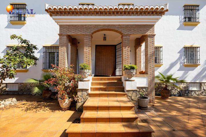 Chalet independient en urbanizacion Molino Alto Otura. photo 0