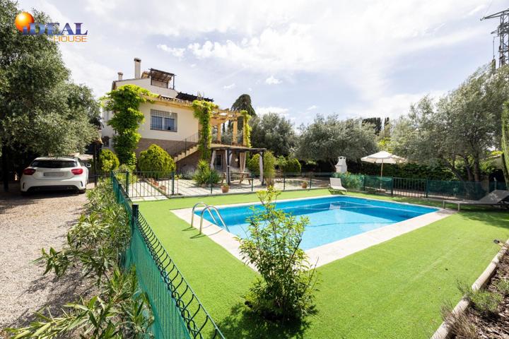Unifamiliar En venta en Urbanizacion Cortijo Del Aire, Albolote photo 0