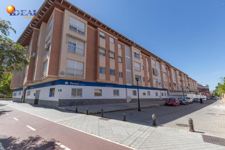 ¡OPORTUNIDAD! Pisazo en Avenida de Andalucía – Frente a Parque Almunia – photo 0