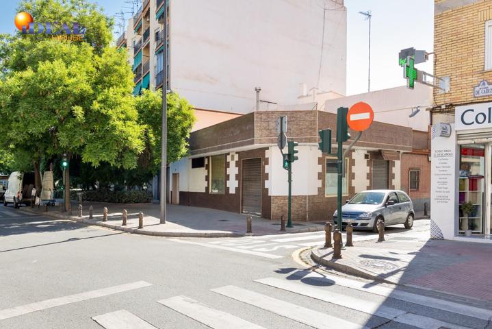Local + vivienda en Avda. Cadiz photo 0