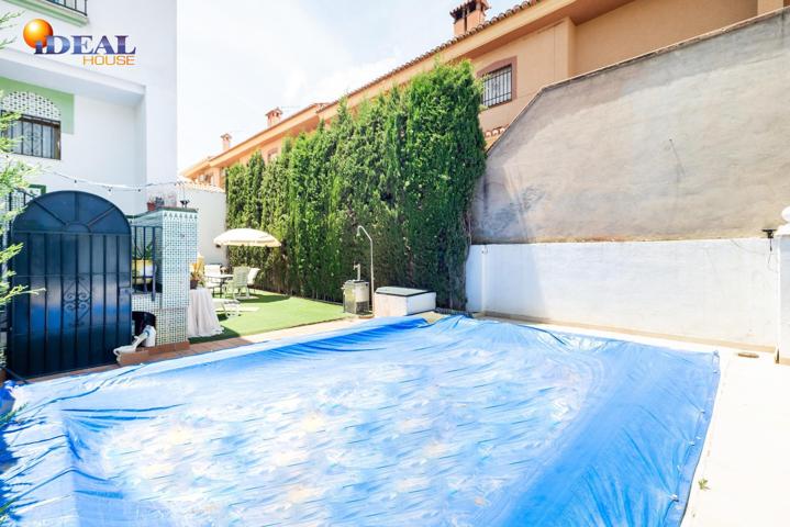🏡 Tu nuevo hogar en Churriana de la Vega: amplitud, comodidad y una zona exterior de ensueño photo 0