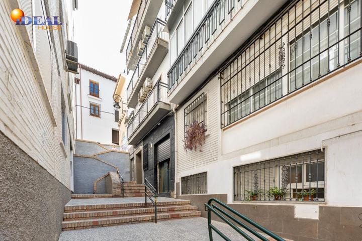 ¡INVERSIÓN CON ALTA RENTABILIDAD EN EL CENTRO DE GRANADA! photo 0