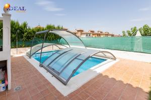 🏡 Espectacular Chalet a 10 Minutos del Centro de Granada photo 0