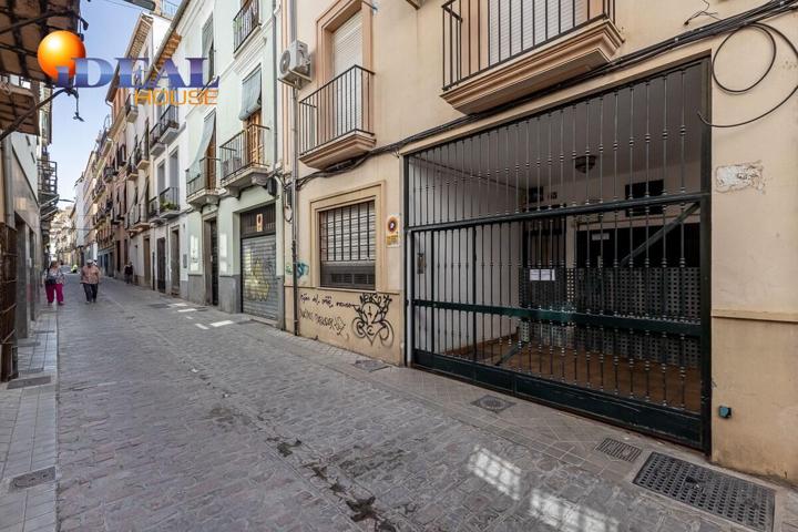 PLENO CENTRO DE GRANADA photo 0
