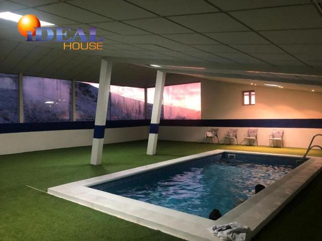 ESPECTACULAR VIVIENDA CON PISCINA, GARAJE Y TRASTERO photo 0