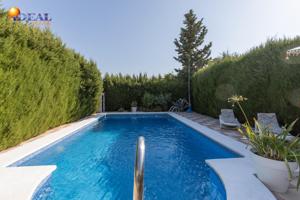 Estupendo chalet photo 0