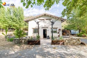 Gran finca con vivienda en Cogollos De La Vega photo 0