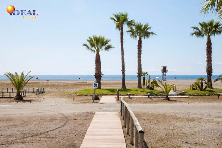 Piso de 3 dormitorios junto Playa Poniente, Motril. photo 0