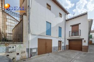 CASA EN PLENO DENTRO DE GUADIX photo 0