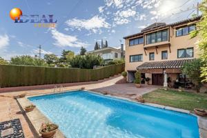 GRAN CASA CON PISCINA EN COLINAS BERMEJAS, MONACHIL photo 0