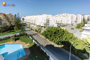 FANTASTICO PISO CON TERRAZA JUNTO AL MAR photo 0