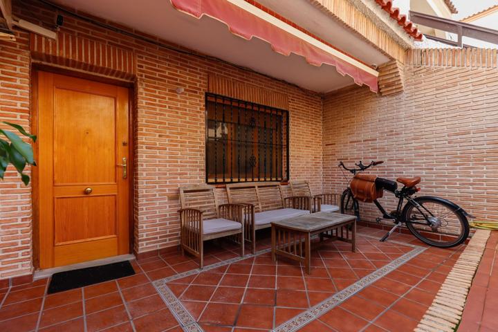 Piso En venta en Torrevieja photo 0