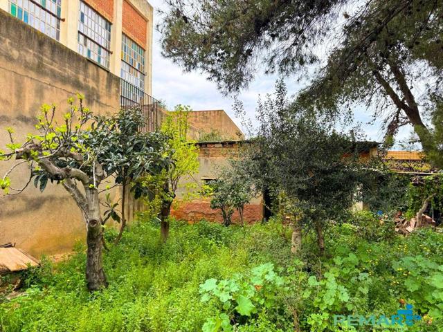 MAGINIFICO TERRENO URBANO A LA VENTA EN LA CIUDAD DE REUS photo 0