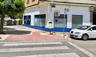 Local Comercial en Avda Santa Ana: 550€ photo 0