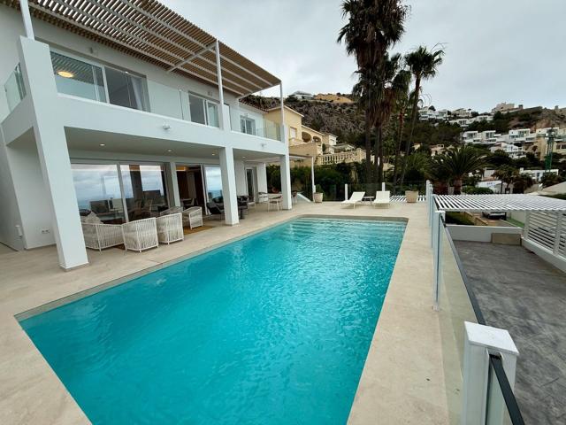 Villa En venta en Altea photo 0