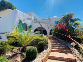 Villa En venta en Altea photo 0