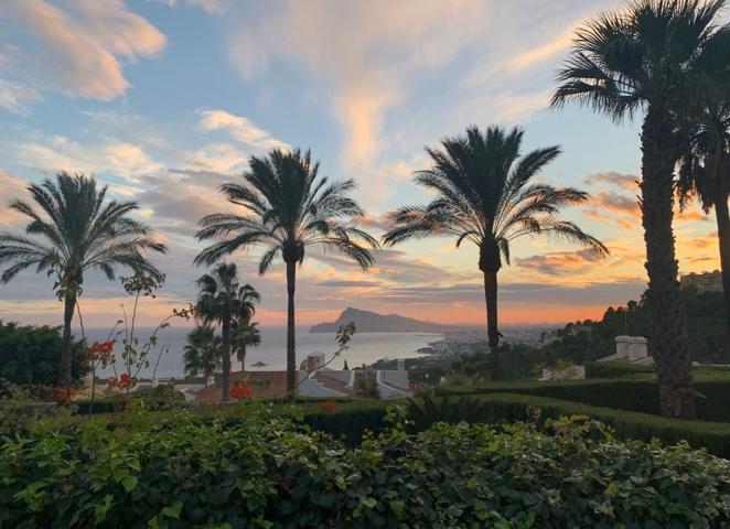 Villa En venta en Altea photo 0