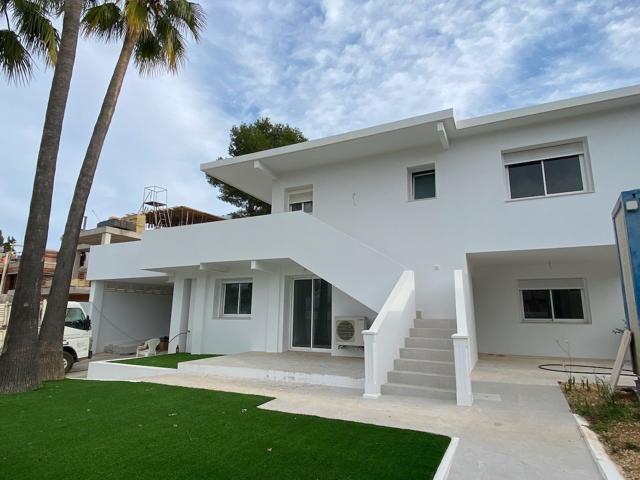 Villa En venta en L'Alfàs del Pi photo 0