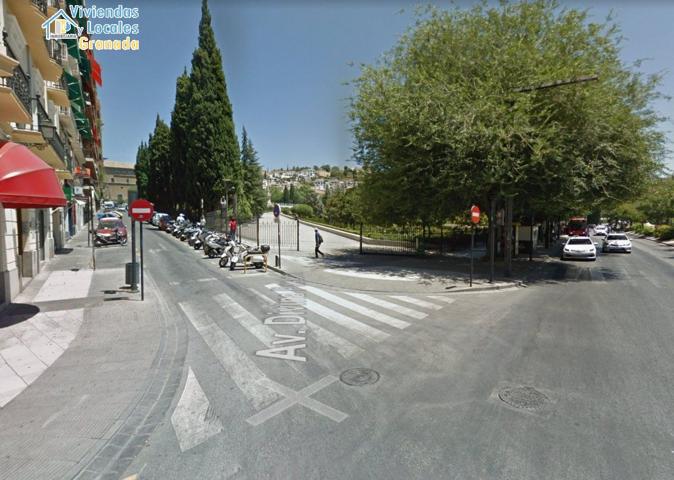 Gran local ideal para oficinas en zona Triunfo. Instaladas para funcionar. Súper Rebajado a 1.800 € photo 0