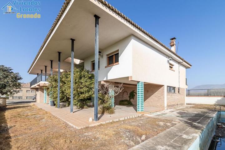 Casa con terreno y nave en Santa Fe photo 0