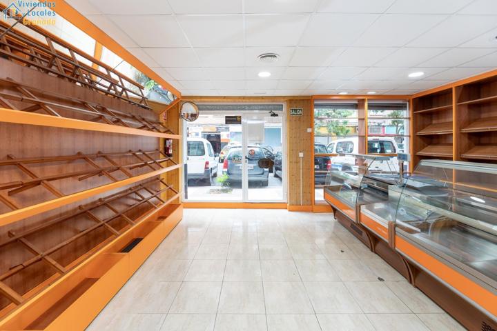 LOCAL COMERCIAL EN EL CHARCÓN photo 0