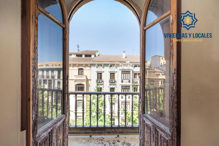 GRAN PISO SEÑORIAL EN GRAN VÍA photo 0