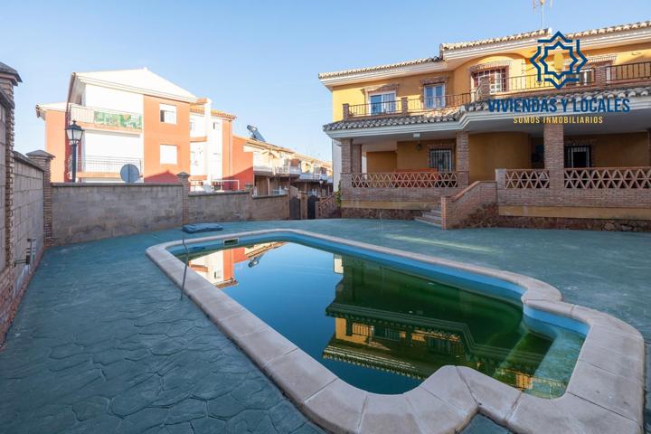 🚀 ¡Vive en una casa independiente con piscina y todas las comodidades en Las Gabias! 🔑✨ photo 0
