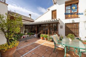 GRAN CASA EN ALBAICÍN BAJO. photo 0