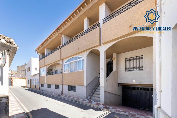 Piso de un dormitorio con patio y cochera cerrada. photo 0