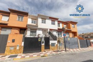 Estupenda casa en churriana photo 0